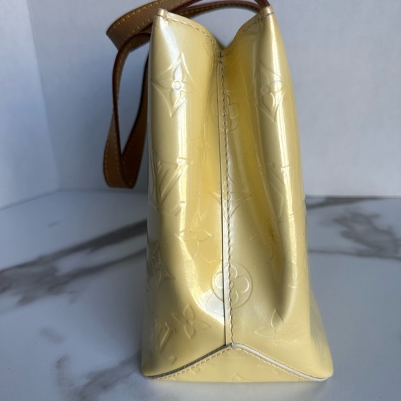 Authentic Louis Vuitton VERNIS mini bag w/COA - Picture 4 of 12